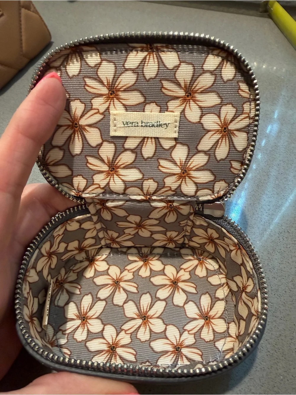 Vera Bradley compact gray